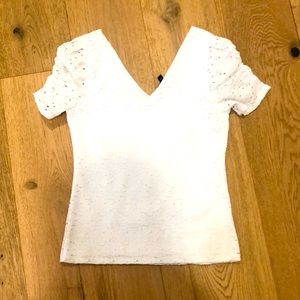 Puffed sleeve white short sleeved